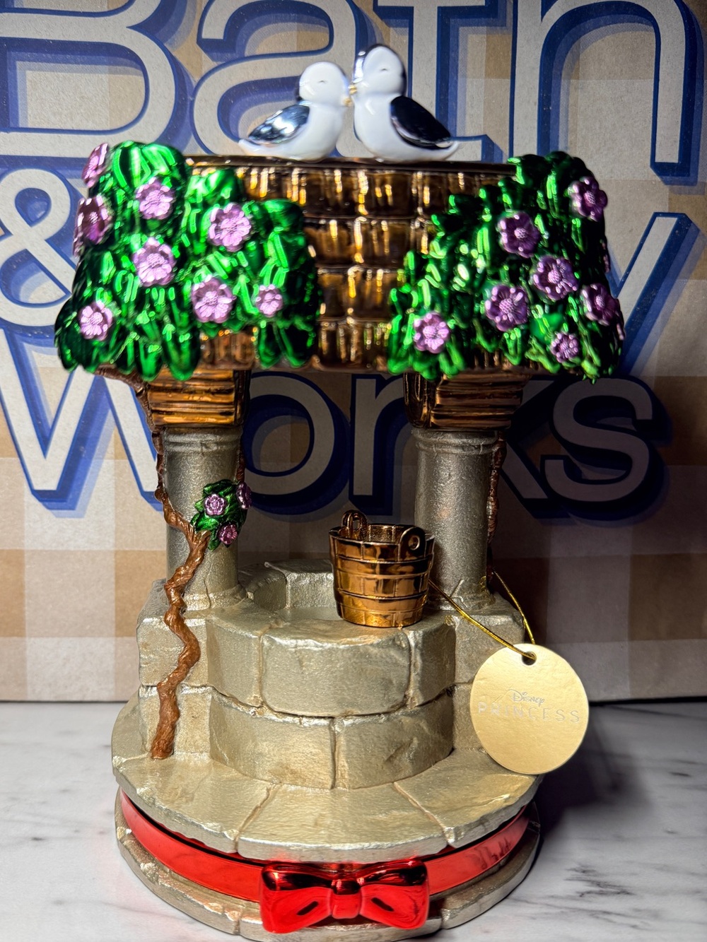 ✨Bath & Body Works Disney Princess Snow White Wishing Well 3-Wick Candle Holder✨